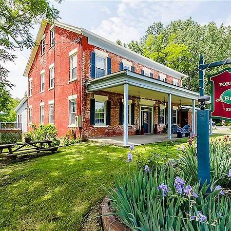 The Yorkshire Inn Phelps Экстерьер фото