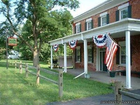 The Yorkshire Inn Phelps Экстерьер фото